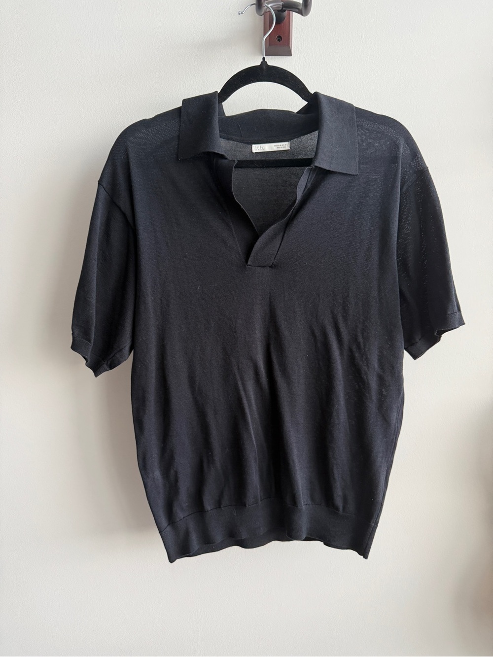 Zara Men's Black Short-Sleeve Knit Polo